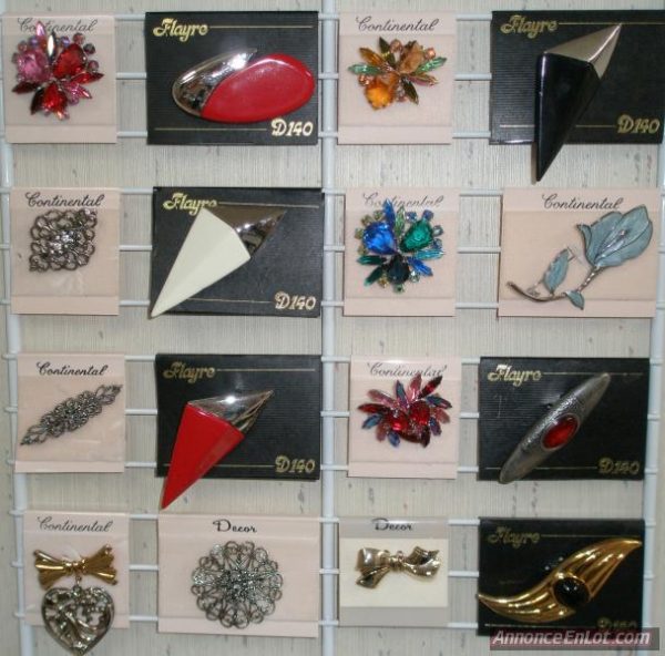 lot 1400 brooches, new women’s jewellery Jewellery Lots de surplus Bro2-1