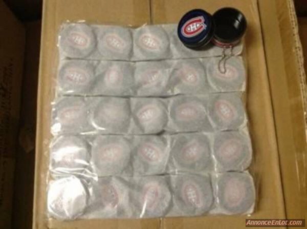 lot 150 Boxes of 900 Items NHL Hockey, 25¢ to 35¢ch Promotional Lots Lots de surplus 1aaba