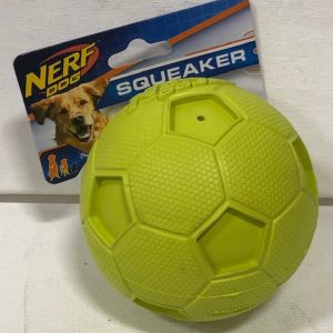Lot 34 Ballons Football Nerf Squeaker 7″ pour Chiens Accessoires Animaux Lots de surplus 4w