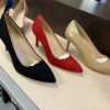 Lot 3000 Paires Chaussures en Cuir pour Femmes Marque Inez Chaussures-Bottes Lots de surplus Img_8787