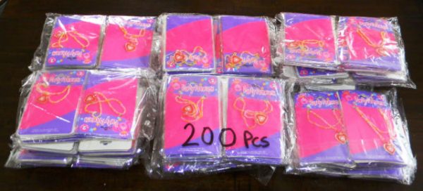 Lot 5000 Bijoux pour Enfants, Bracelets, Colliers, 1$ch Articles Enfants Lots de surplus Bijoux7