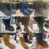 Liquidation, Lot 400 Paires Bottes d’Hiver pour Femmes Chaussures-Bottes Lots de surplus 430eea8b-960f-4cd0-abb7-328f7d5a81bc