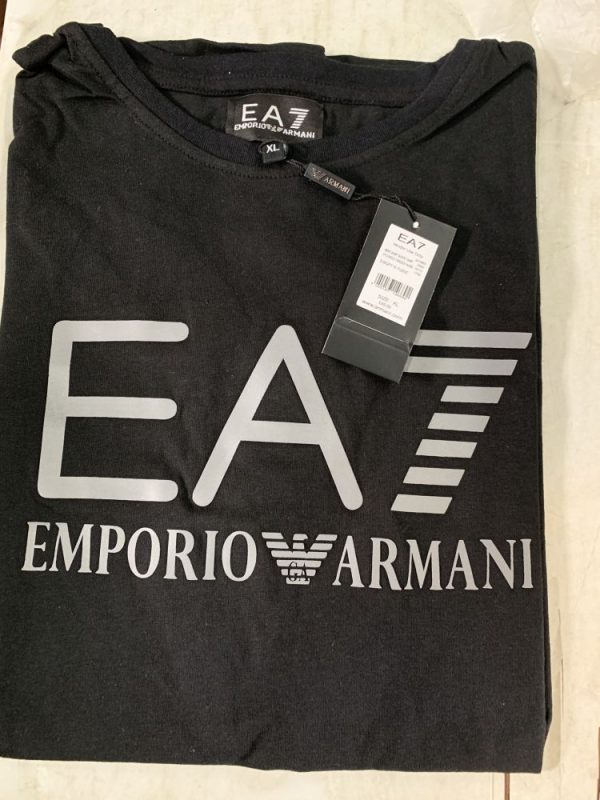 ar2 Lot 200 T-Shirts Armani pour Hommes