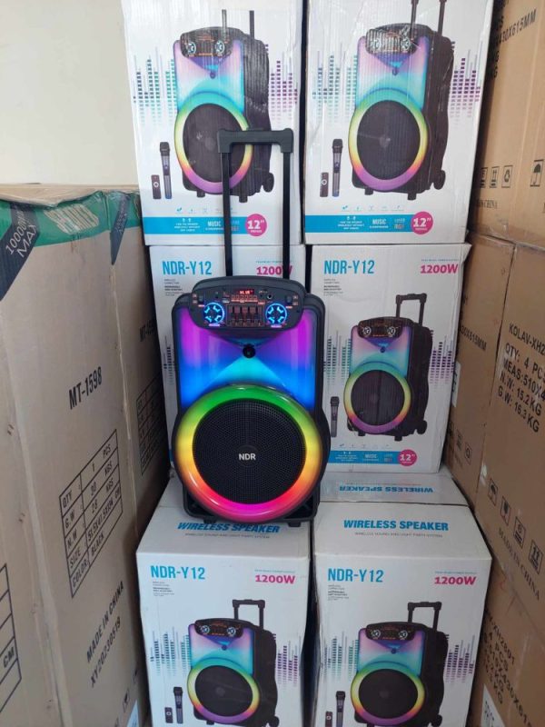 71 Lot 600 Speakers Bluetooth Neufs