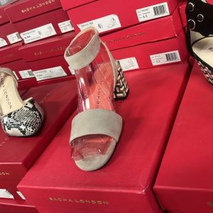 sa1 Lot 1800 Paires Chaussures pour Femmes Sacha London
