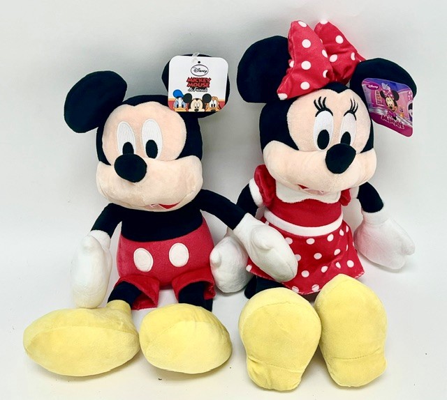 926 Lot 1045 Peluches Mickey et Minnie Mouse de 17 po