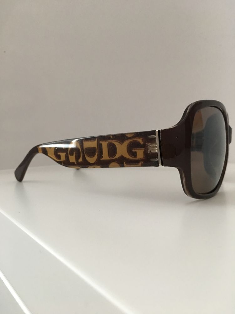 lu2b Lot 4500 Lunettes Soleil de Marque DG Eyewear Femmes